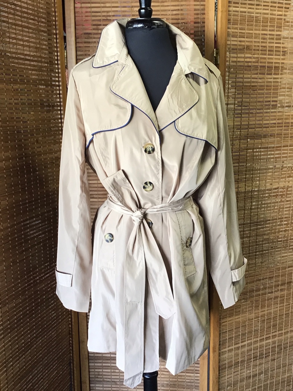 Light Beige Women's Trench Coat with Belt